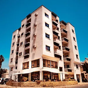 Olive Island , לרנקה קפריסין